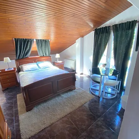 Guest house Jmca